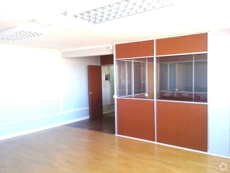 Calle Ruiseñor, 4, Fuenlabrada, Madrid à louer - Photo du bâtiment - Image 2 de 2