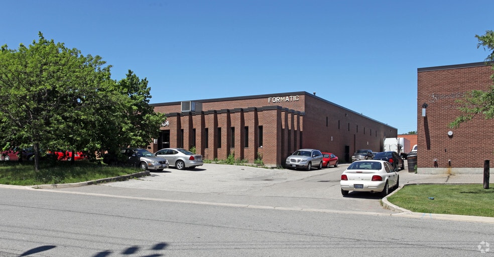 1134 Westport Cres, Mississauga, ON for sale - Primary Photo - Image 1 of 1