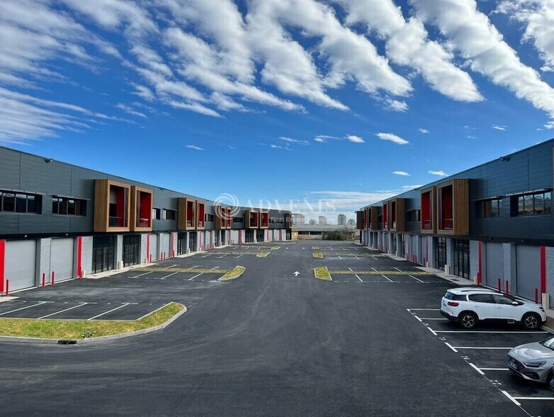Flex dans Avrainville à louer - Photo du bâtiment - Image 2 de 3