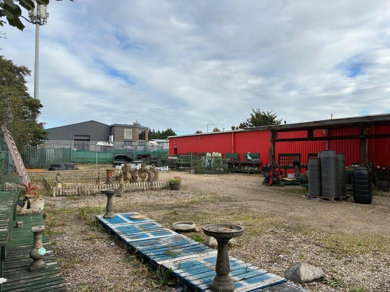 Village Farm Industrial Estate, Pyle à vendre - Photo du bâtiment - Image 3 de 8