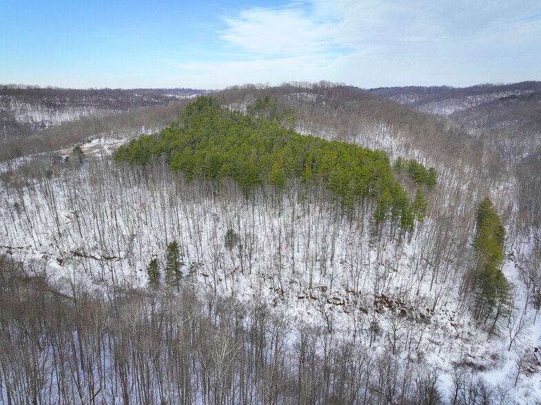 John L. Christman Estate Land Auction portfolio of 17 properties for sale on LoopNet.ca - Primary Photo - Image 1 of 37
