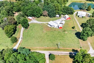 105 Foothills Rd, Pikeville, TN - Aerial map view - Image1