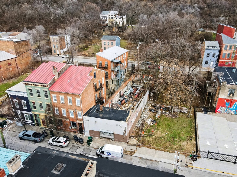 268 W McMicken Ave, Cincinnati, OH à vendre - Photo du bâtiment - Image 3 de 12