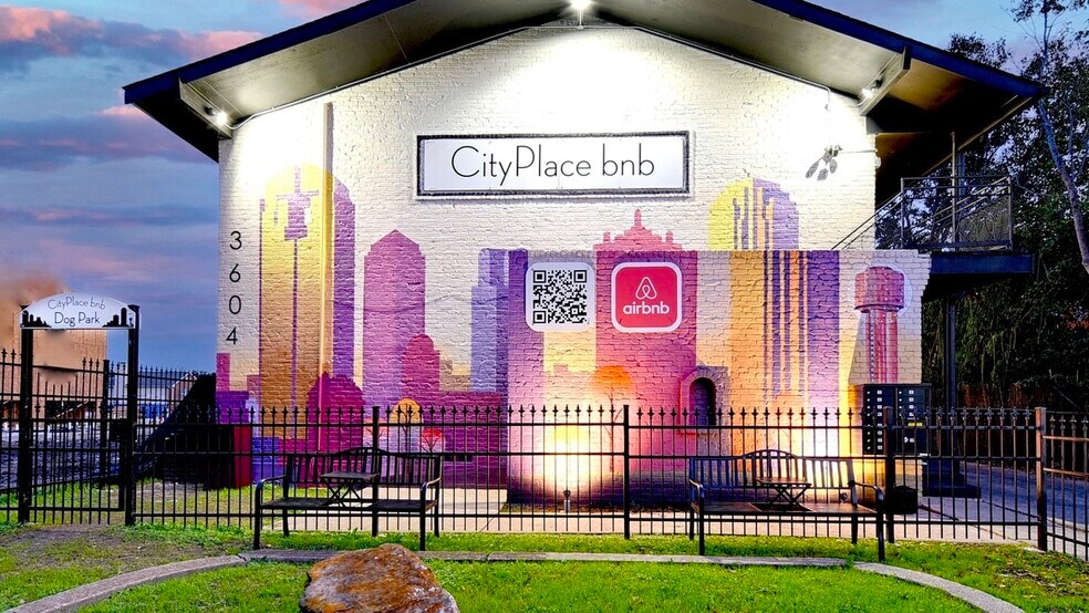 3604 San Jacinto St, Dallas, TX à vendre - Photo du bâtiment - Image 2 de 5