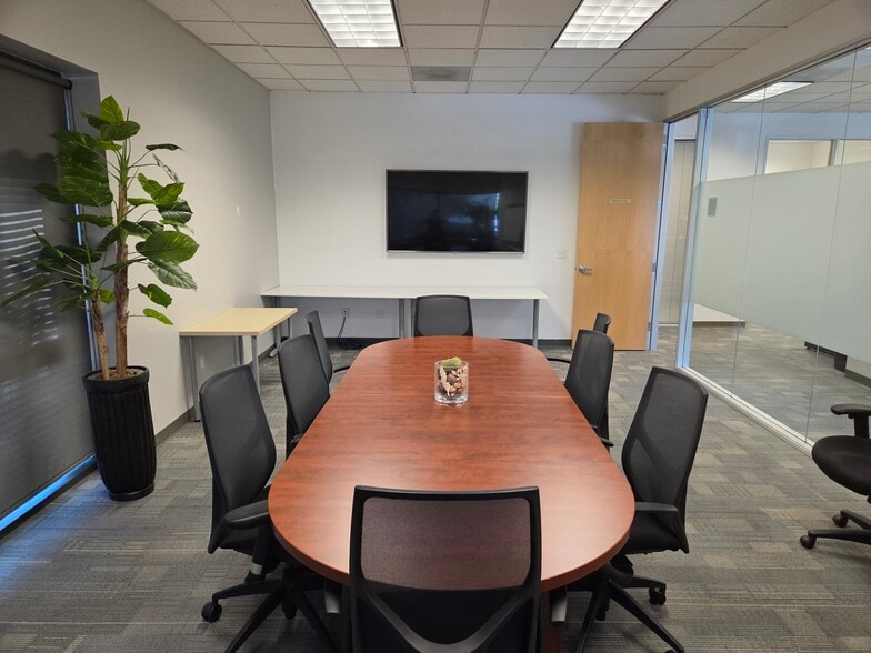 960 San Antonio Rd, Palo Alto, CA for lease - Building Photo - Image 2 of 9