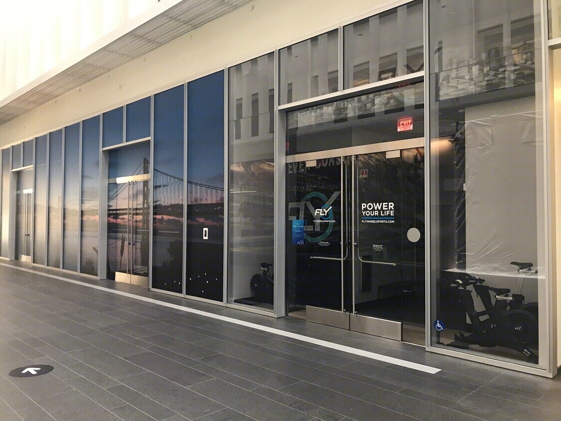 One Market Plz, San Francisco, CA à louer Photo du bâtiment- Image 1 de 6