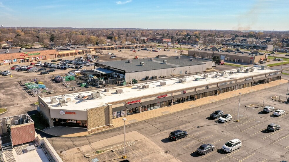 1292 S Rickert Dr, Naperville, IL for lease - Building Photo - Image 3 of 4