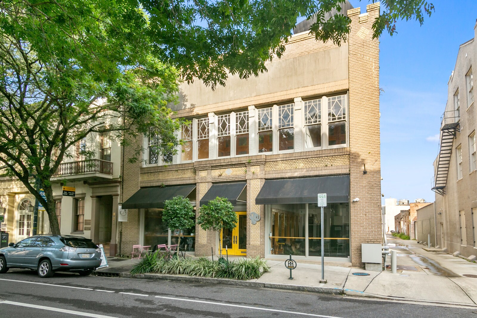 821 Baronne St, New Orleans, LA à louer Photo principale- Image 1 de 20