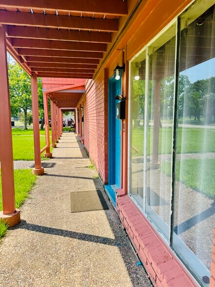 2816 Lafferty Rd, Pasadena, TX à vendre - Photo du bâtiment - Image 2 de 9