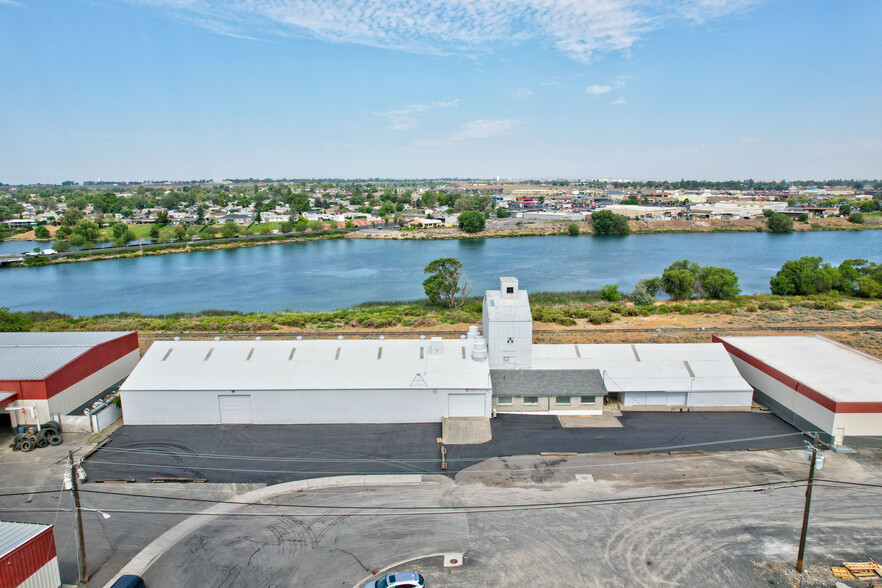 504 Commercial, Moses Lake, WA à vendre - Photo principale - Image 1 de 1