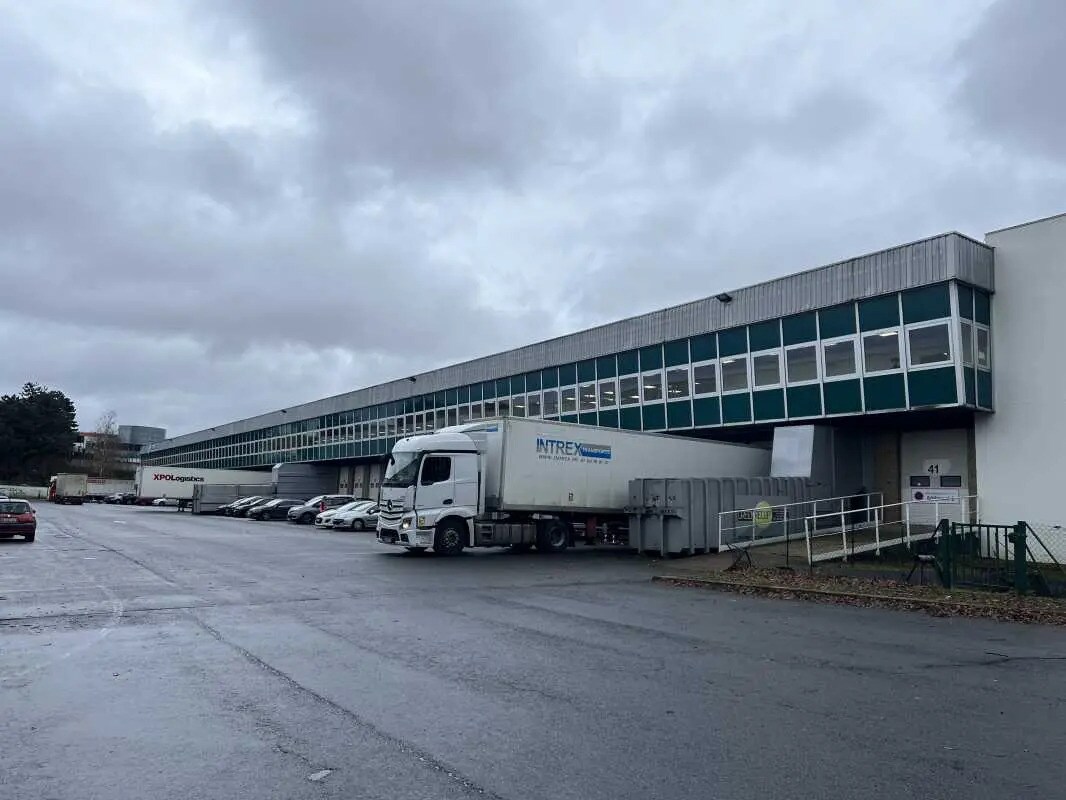 12 Rue De La Ferme Saint-Ladre, Saint-Witz for lease Building Photo- Image 1 of 11