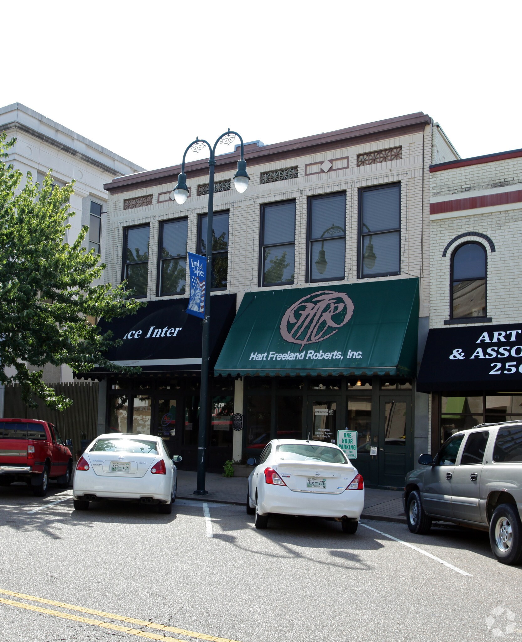 111-113 N Liberty St, Jackson, TN à louer Photo principale- Image 1 de 2