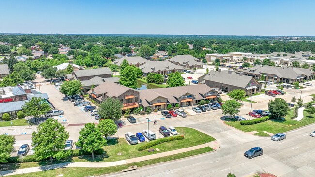 Plus de détails pour 3851 Long Prairie Rd, Flower Mound, TX - Bureau/Commerce de détail à louer