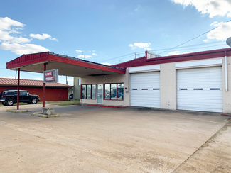 Plus de détails pour 129 W McCart St, Krum, TX - Industriel à louer