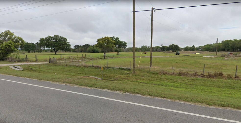32047 State Road 52, San Antonio, FL à vendre - Photo du bâtiment - Image 2 de 3
