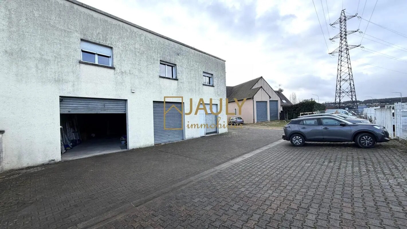 Flex in Mareuil-lès-Meaux for lease Building Photo- Image 1 of 13