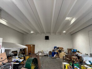 7801-7821 NW 72nd Ave, Medley, FL for lease Interior Photo- Image 1 of 3