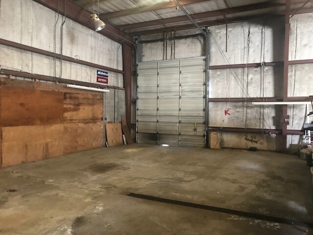 3022 Buddy Lawrence Dr, Corpus Christi, TX for lease - Interior Photo - Image 3 of 4