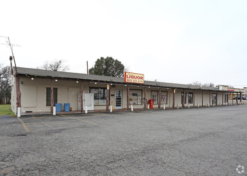 4614-4622 Highway 377, Benbrook, TX for lease - Primary Photo - Image 1 of 3