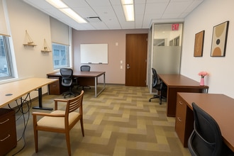 745 Fifth Ave, New York, NY à louer Autre- Image 2 de 2