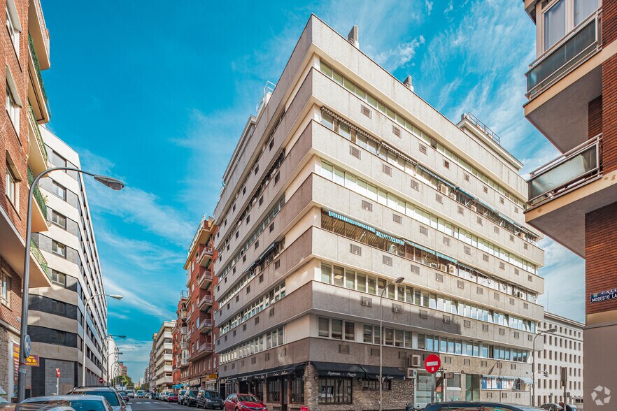 Calle Maudes, 51, Madrid, Madrid à louer - Photo du bâtiment - Image 3 de 3