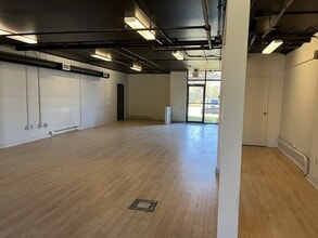 209 Aerotech Dr, Enfield, NS à louer Photo intérieure- Image 2 de 4