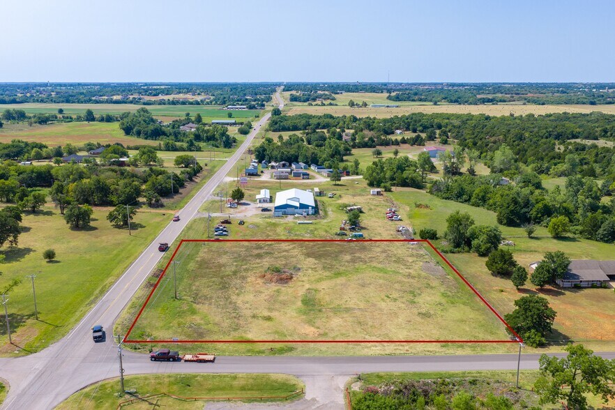5385 Council Ave, Blanchard, OK à vendre - Photo du bâtiment - Image 2 de 21