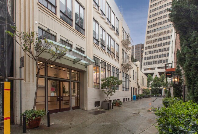 More details for 30 Hotaling Pl, San Francisco, CA - Office for Lease