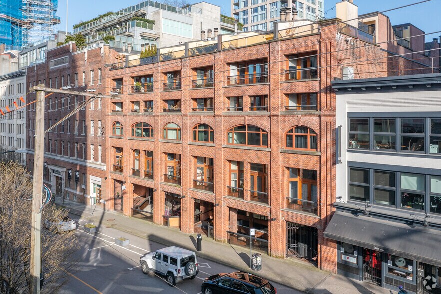 548-554 Beatty St, Vancouver, BC à louer - Photo du bâtiment - Image 3 de 7