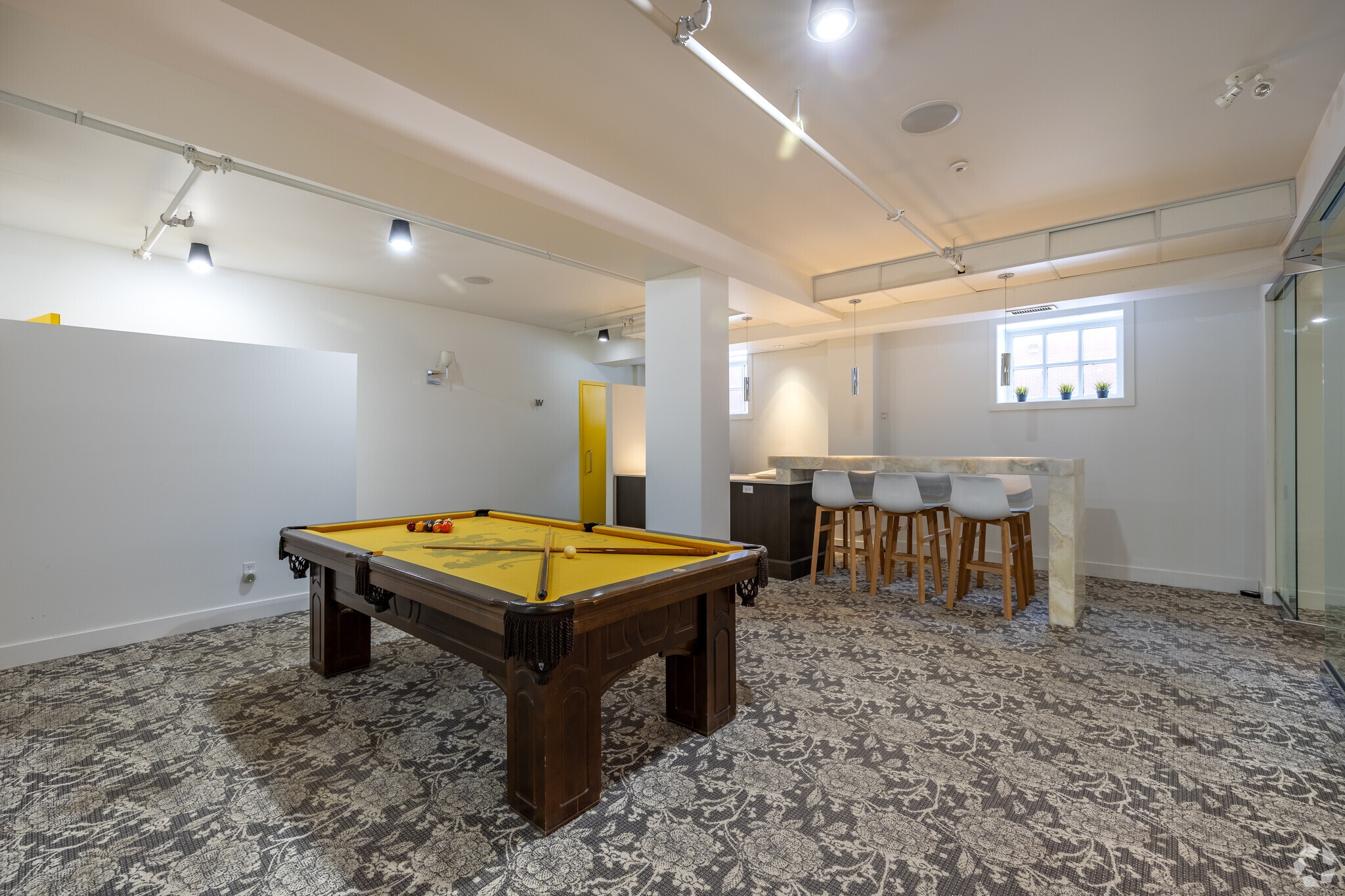 456 12th Ave SE, Calgary, AB à louer Photo intérieure- Image 1 de 12