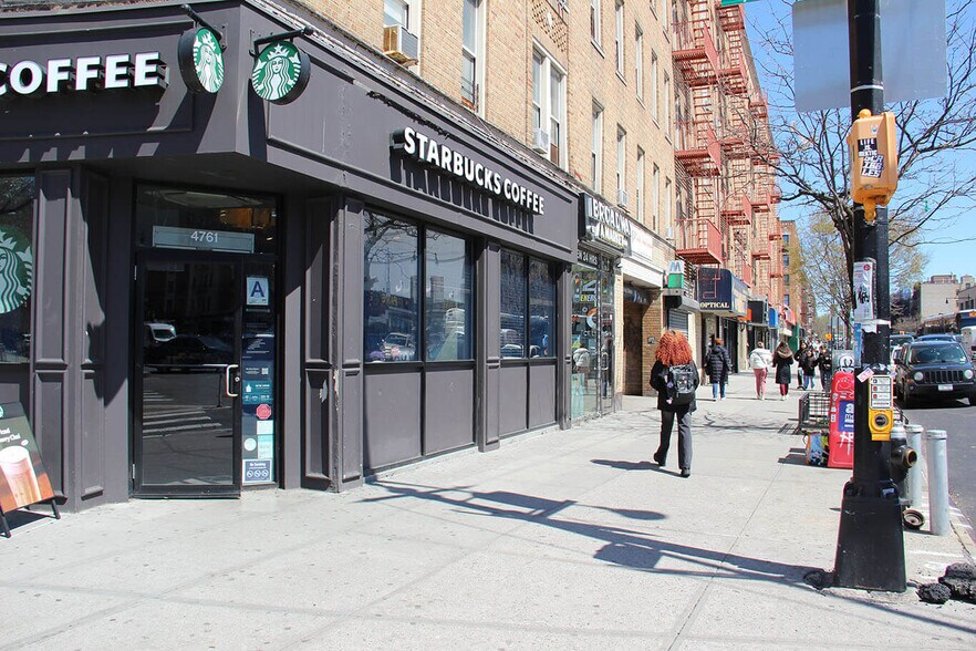 4761-4779 Broadway, New York, NY for lease - Building Photo - Image 2 of 7