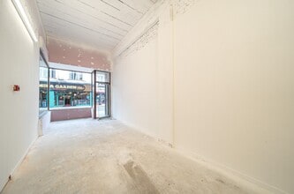 52-53A High St, Grantham for lease Interior Photo- Image 2 of 3