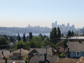 4902 Aurora Ave N, Seattle, WA for sale - Building Photo - Image 2 of 7