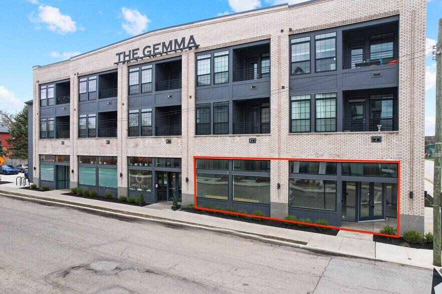 1117 Oak St, Columbus, OH à louer - Photo du bâtiment - Image 2 de 4