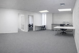 3100 Mill St, Reno, NV à louer Photo intérieure- Image 2 de 3