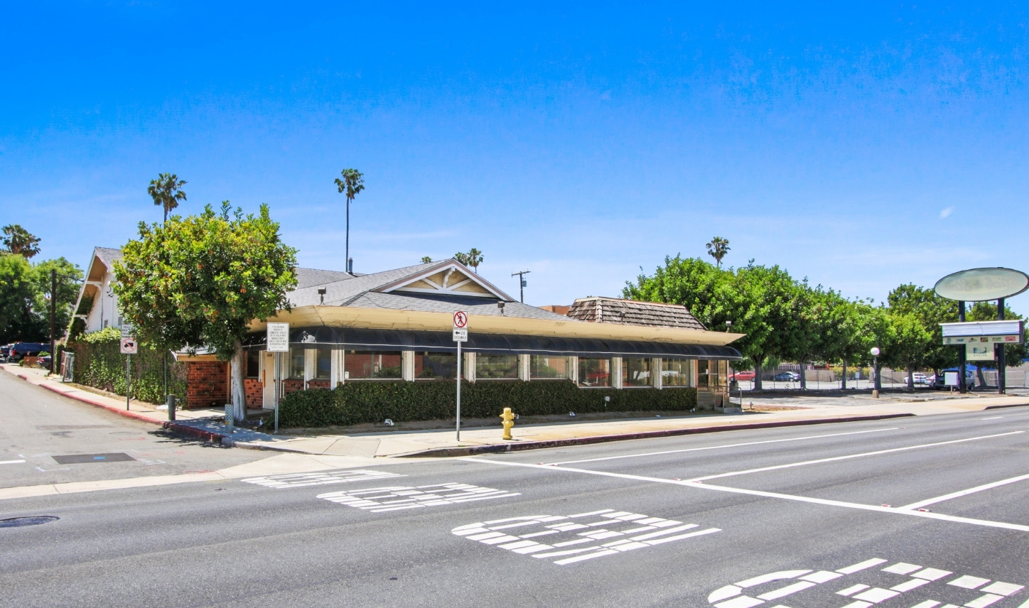 703 N Pacific Coast Hwy, El Segundo, CA for sale Primary Photo- Image 1 of 1