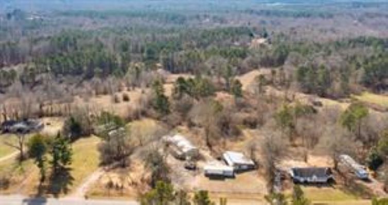 10708 Cumming Hwy, Canton, GA à vendre - Photo du bâtiment - Image 3 de 5