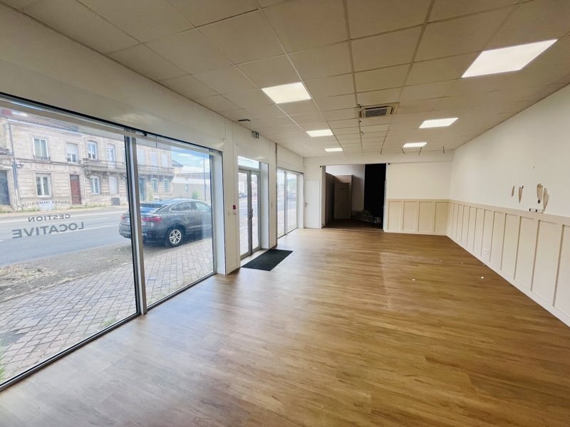 Retail in Bordeaux for sale Interior Photo- Image 1 of 8