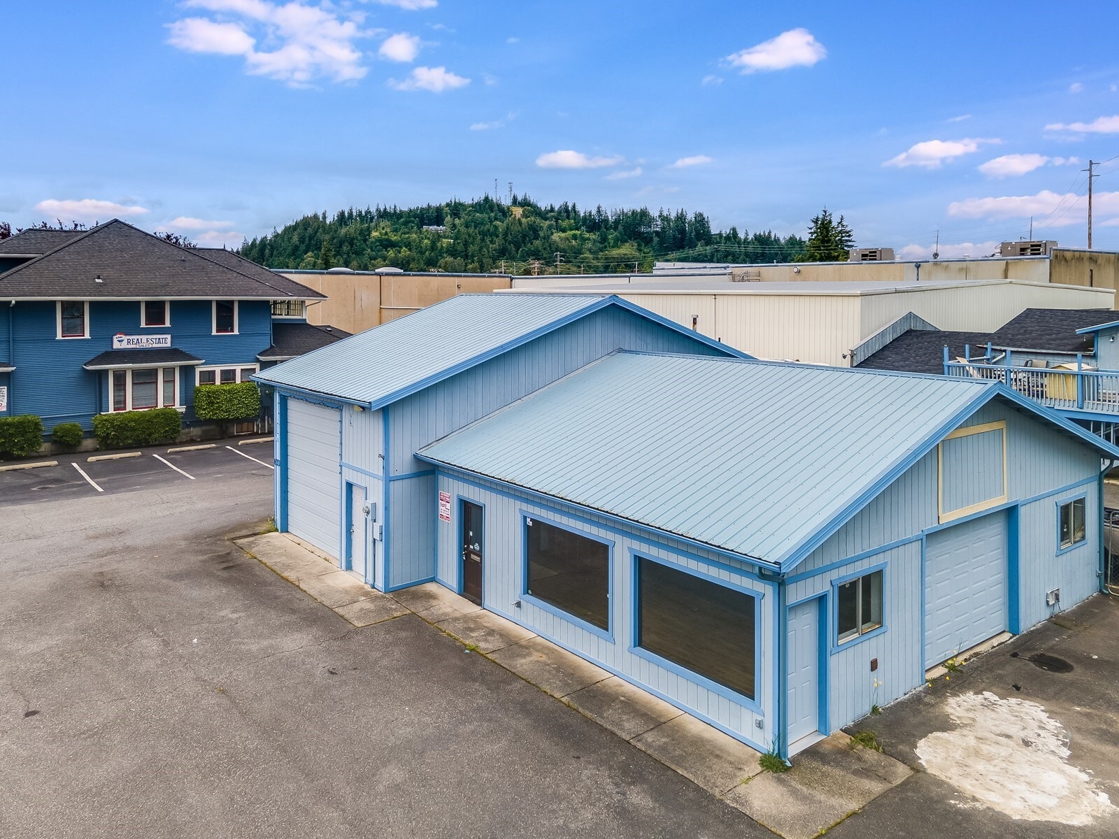 360 S Burlington Blvd, Burlington, WA for lease Building Photo- Image 1 of 18