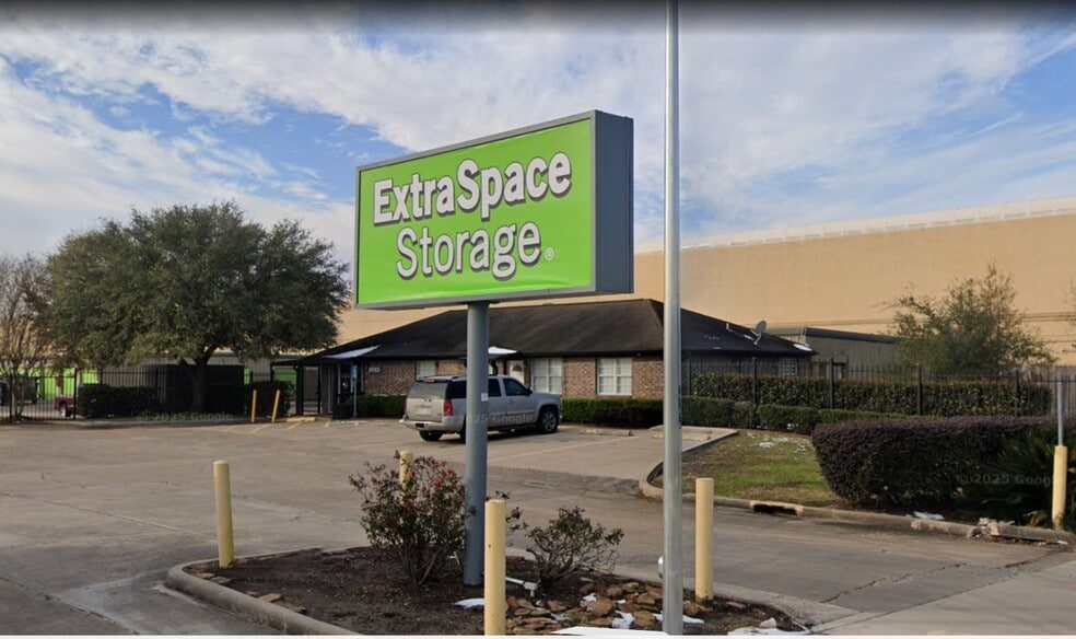 12455 Westpark Dr, Houston, TX for lease - Building Photo - Image 1 of 16