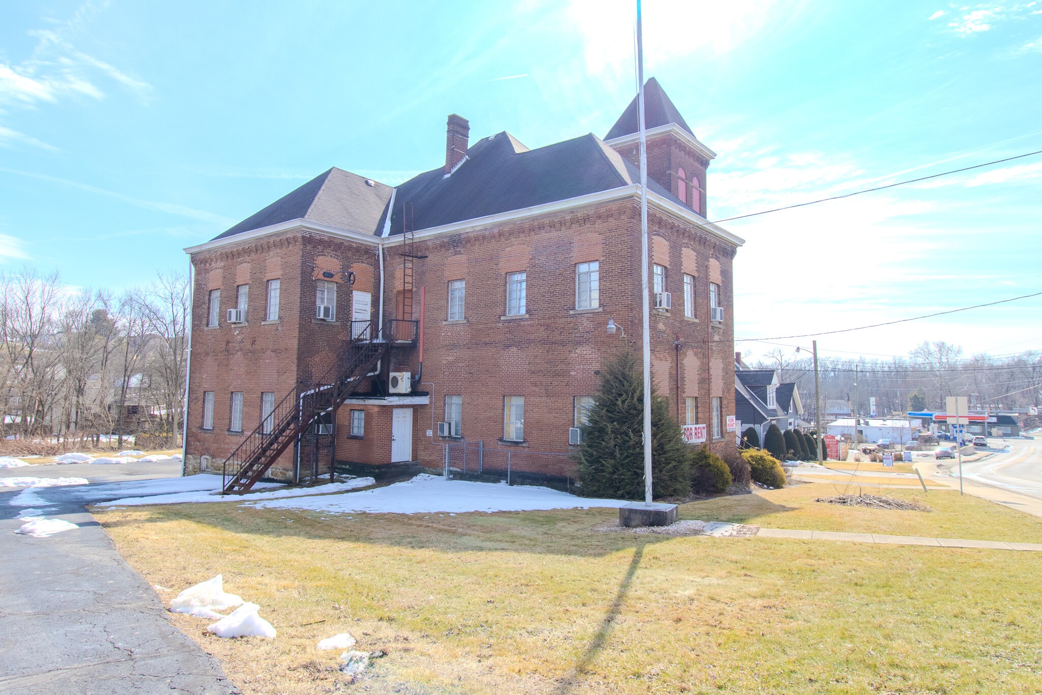 1006 Harrison City Export Rd, Harrison City, PA for lease Primary Photo- Image 1 of 55