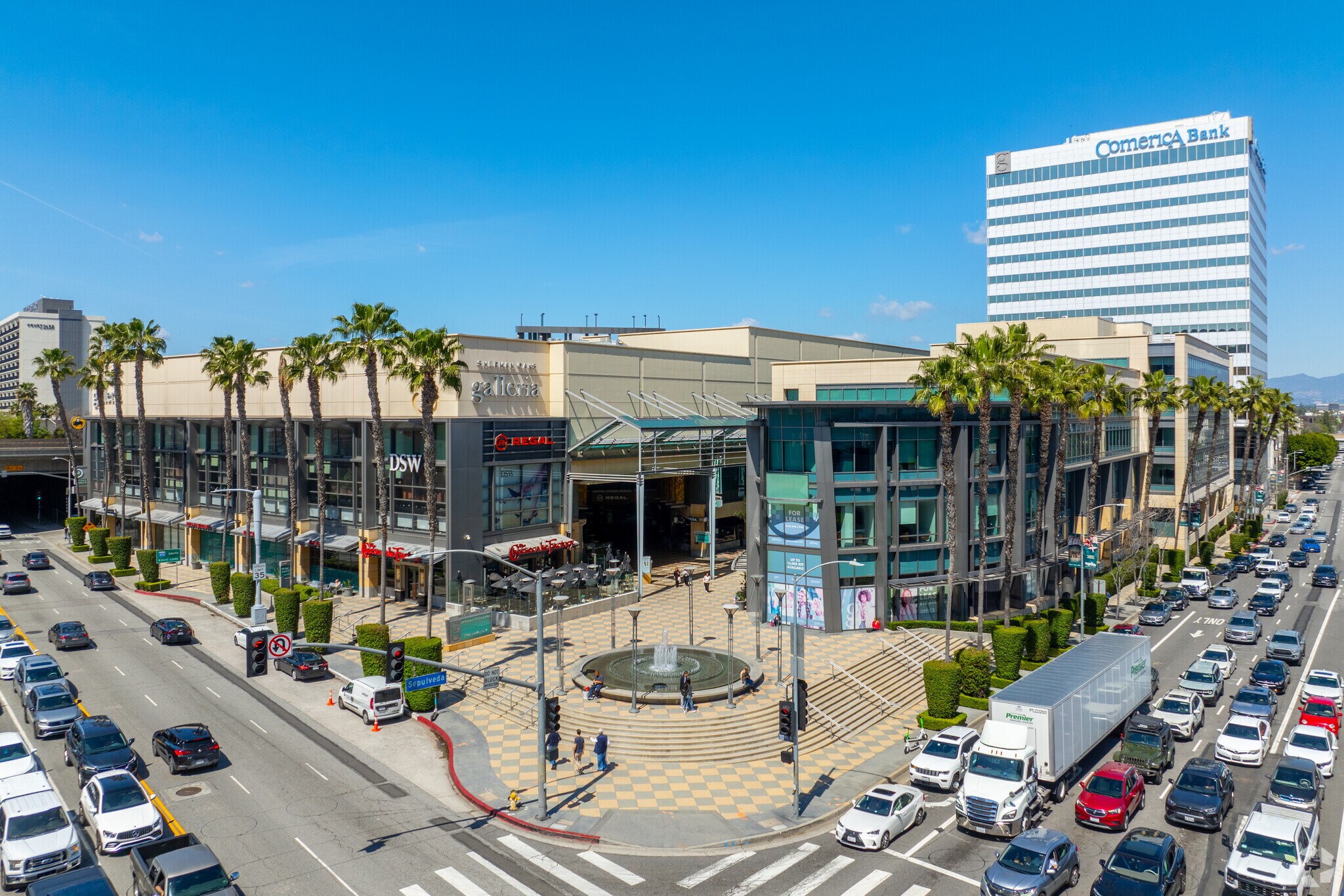 15301 Ventura Blvd, Sherman Oaks, CA for lease Primary Photo- Image 1 of 23