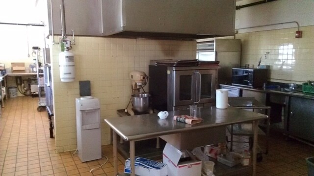 20300 Governors Hwy, Olympia Fields, IL à vendre - Photo intérieure - Image 3 de 12