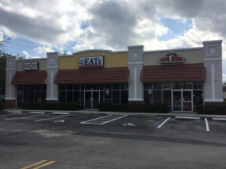 7965 N Wickham Rd, Melbourne, FL à louer - Photo du bâtiment - Image 3 de 16