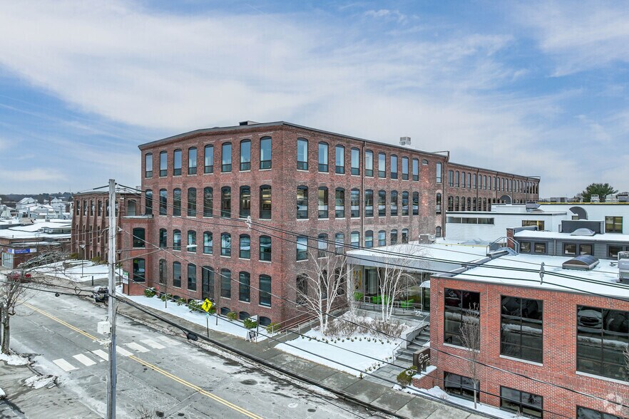 55 Chapel St, Newton, MA for lease - Building Photo - Image 2 of 5