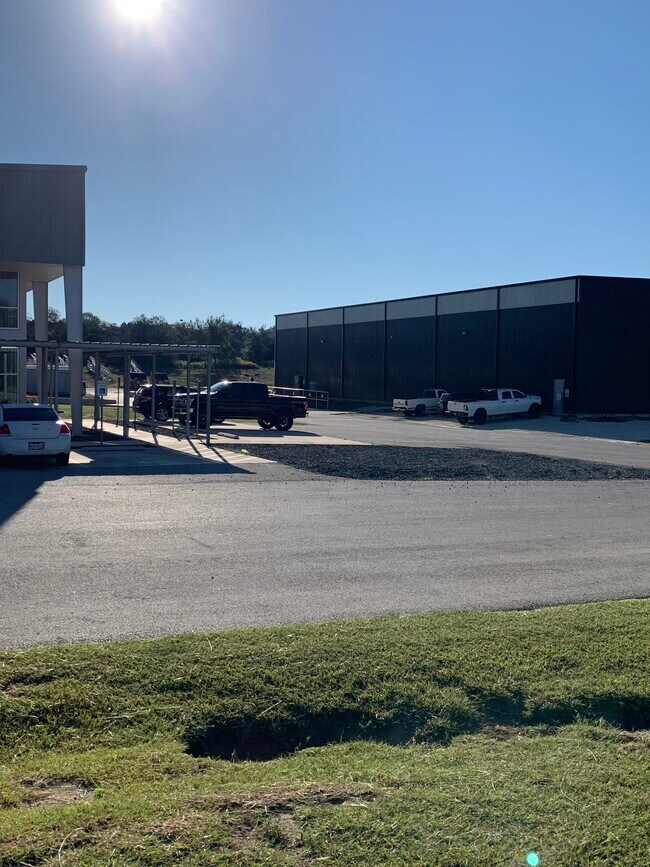 More details for 147 US Highway 87, Comfort, TX - Industrial for Lease