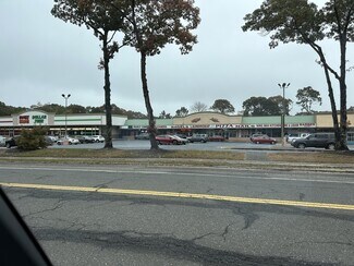 Plus de détails pour 671 Old Town Rd, Terryville, NY - Commerce de détail à louer