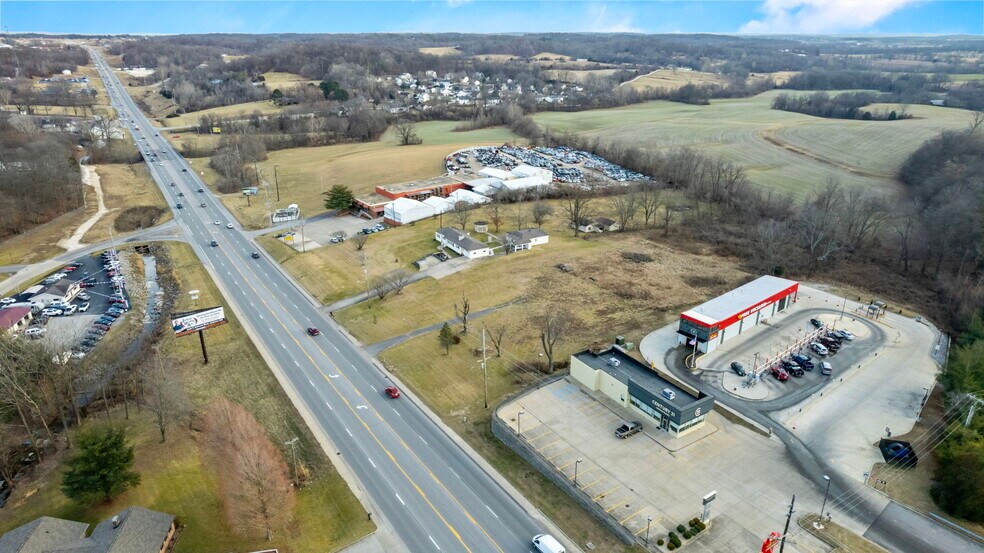 3235 E Jackson Blvd, Jackson, MO à vendre - Photo du bâtiment - Image 2 de 10