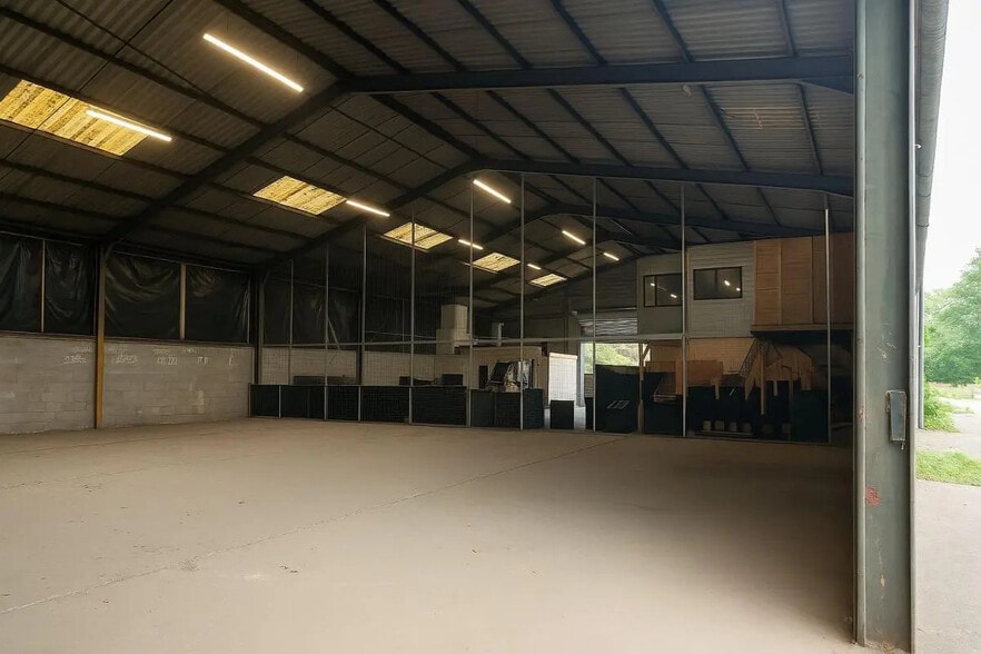 Industriel dans Mérignac à louer - Photo intérieure - Image 3 de 5