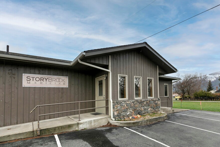 401 W Main St, Stevensville, MT à vendre - Photo du bâtiment - Image 3 de 33